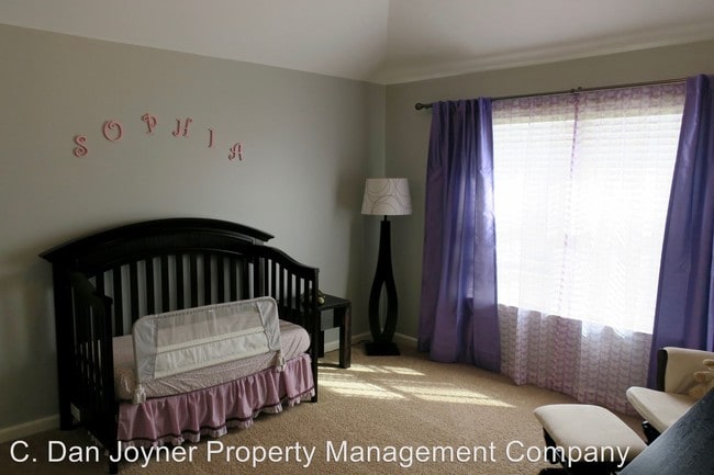 Building Photo - 119 Versilia Ln