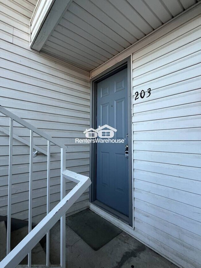 Building Photo - 12281 E Tennessee Dr