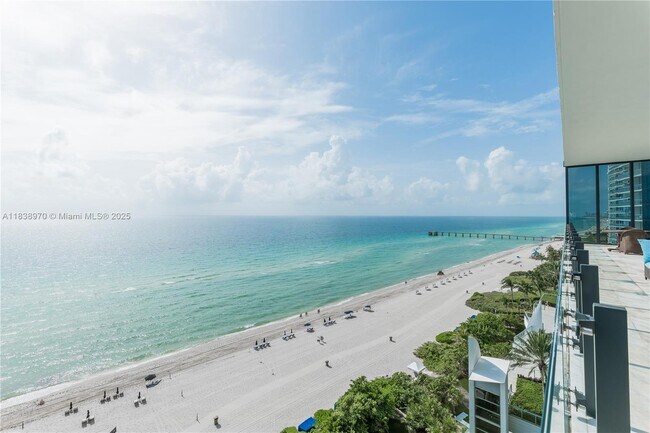 Building Photo - 17141 Collins Ave