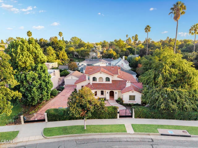 Building Photo - 450 Allendale Rd