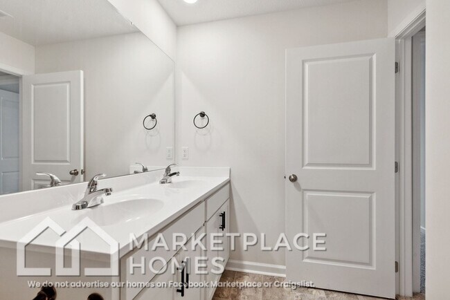 Building Photo - 1240 Stamp Lodge Rd