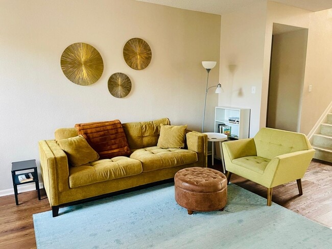 Building Photo - 4301 Lavaca Dr