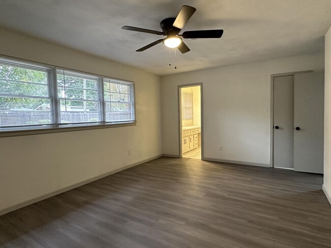 Building Photo - 3607 56th St