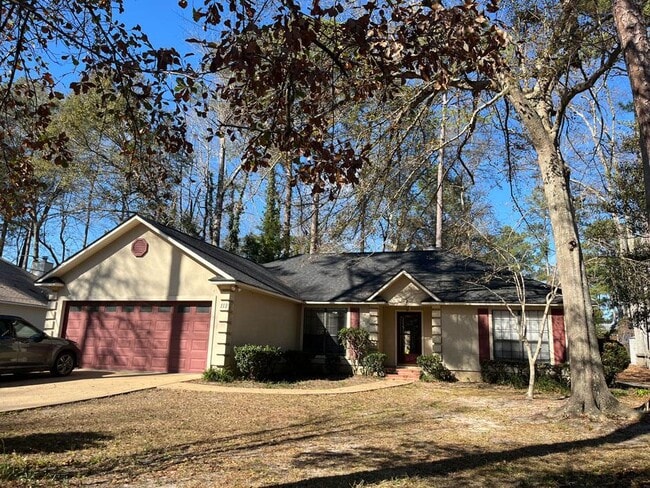 Building Photo - 112 Eagles Landing Dr