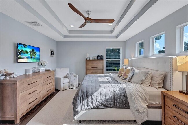 Building Photo - 3412 W Cass St