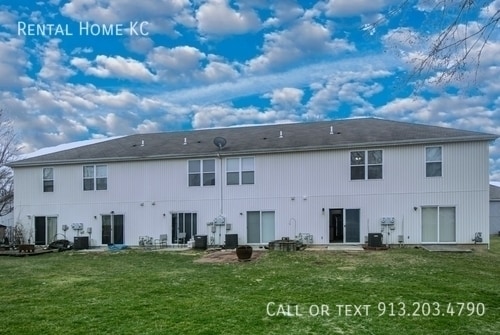 Building Photo - 830 S Woodson Ct