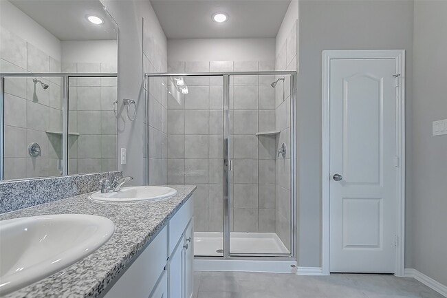 Building Photo - 31322 Spotted Saddle Hollow