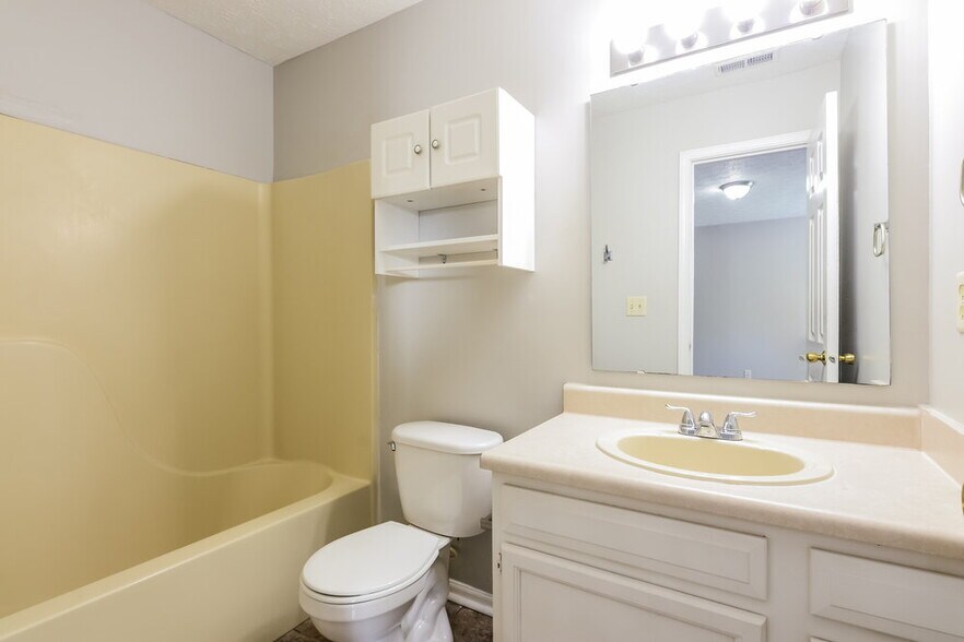Building Photo - 5217 W Hidden Ridge Ct