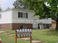 Building Photo - 417 Joseph Dr