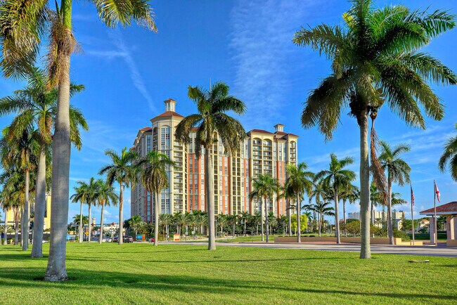 Building Photo - 550 Okeechobee Blvd