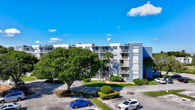 Building Photo - 500 Executive Center Dr