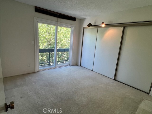 Building Photo - 14560 Clark St