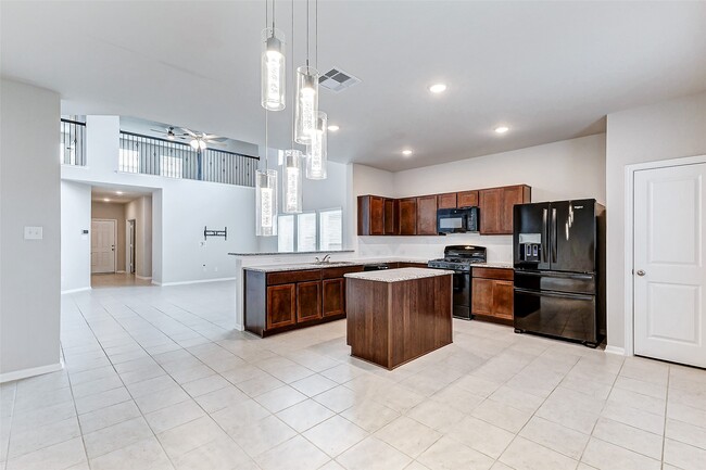 Building Photo - 10511 Snowy Ridge Ln