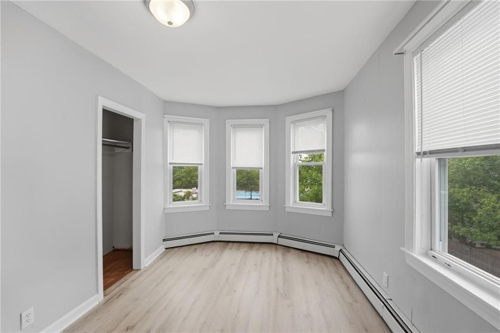 Building Photo - 23 Penn St