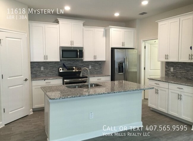 Building Photo - 11618 Mystery Ln