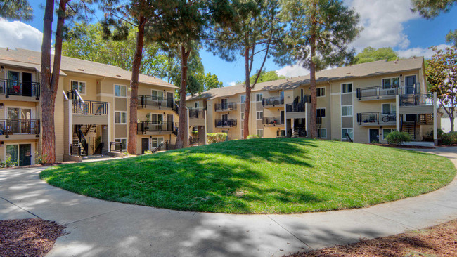 Exterior and Grounds - Arbor Terrace