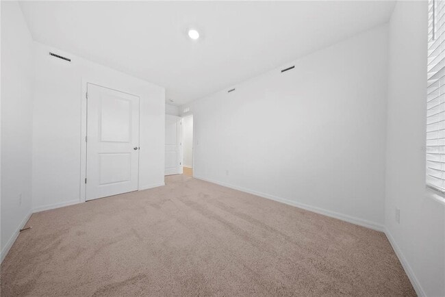 Building Photo - 17538 Northlake Grv Dr