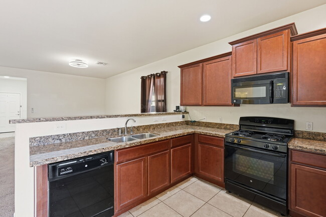 Building Photo - 6737 S Cut Bow Dr