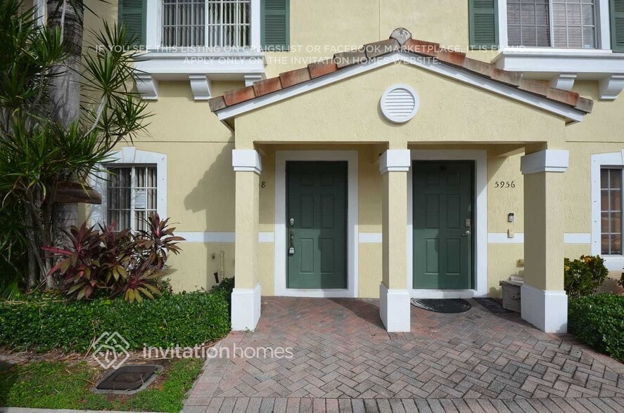 Primary Photo - 5958 London Ln