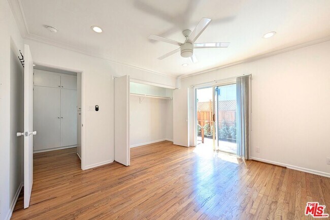 Building Photo - 224 Bicknell Ave