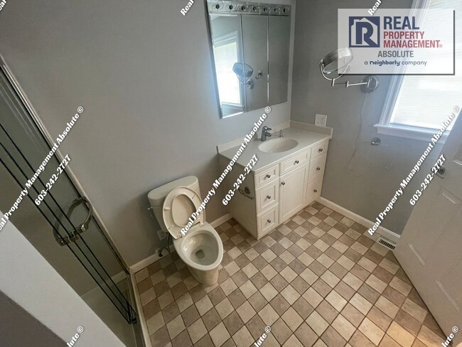 Building Photo - Beautiful 4 Bedroom Condo