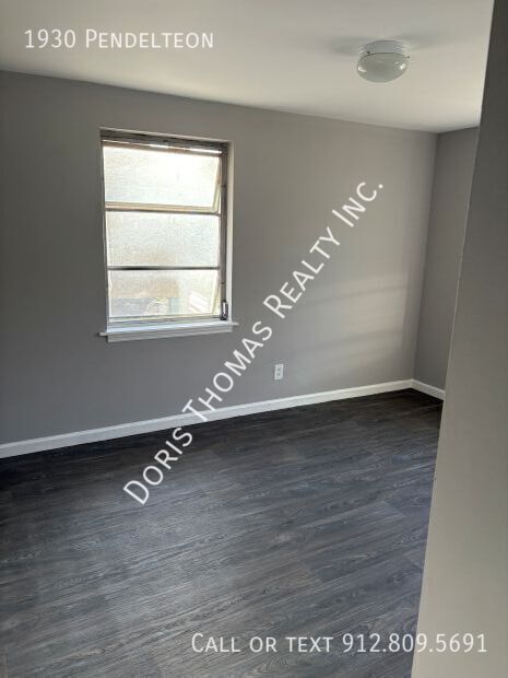 Building Photo - 1930 Pendleton St