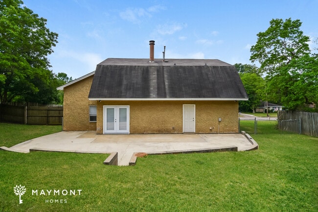 Building Photo - 122 Gray Dr