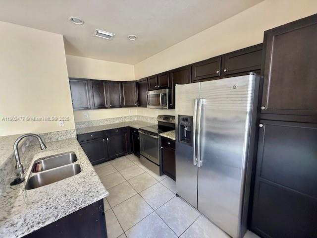 Building Photo - 9437 SW 171st Ct