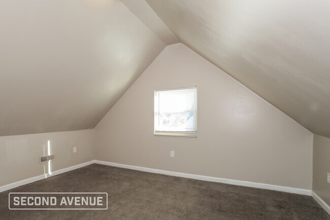 Building Photo - 1181 Morado Dr