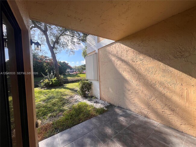 Building Photo - 5661 Riverside Dr