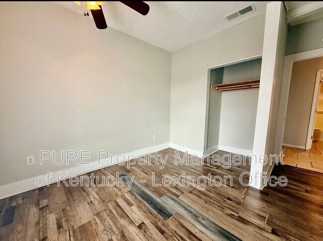 Building Photo - 417 North St