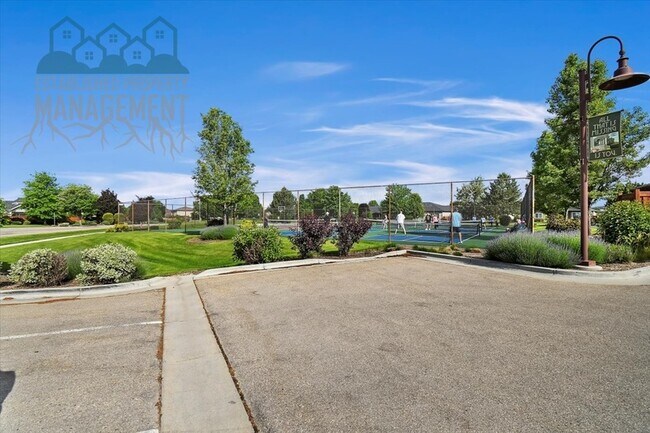Building Photo - 10642 W Lothbury Dr