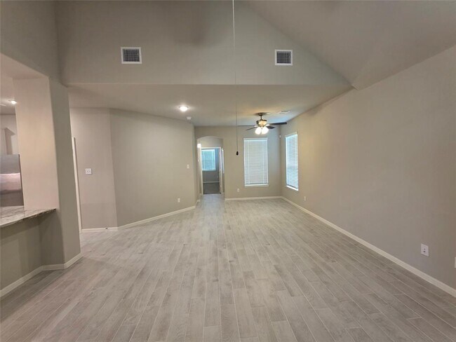 Building Photo - 1417 Sundown Gln Ln