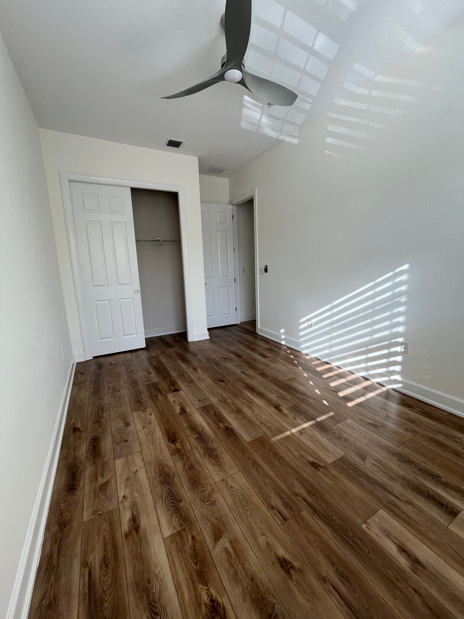 2nd Bedrm - 7877 Clemson St