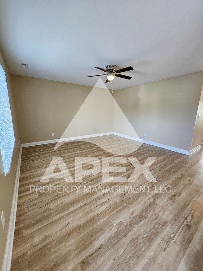 Building Photo - AVALON TOWNHOMES – BRAND NEW 2 Bd/2.5 Ba T...