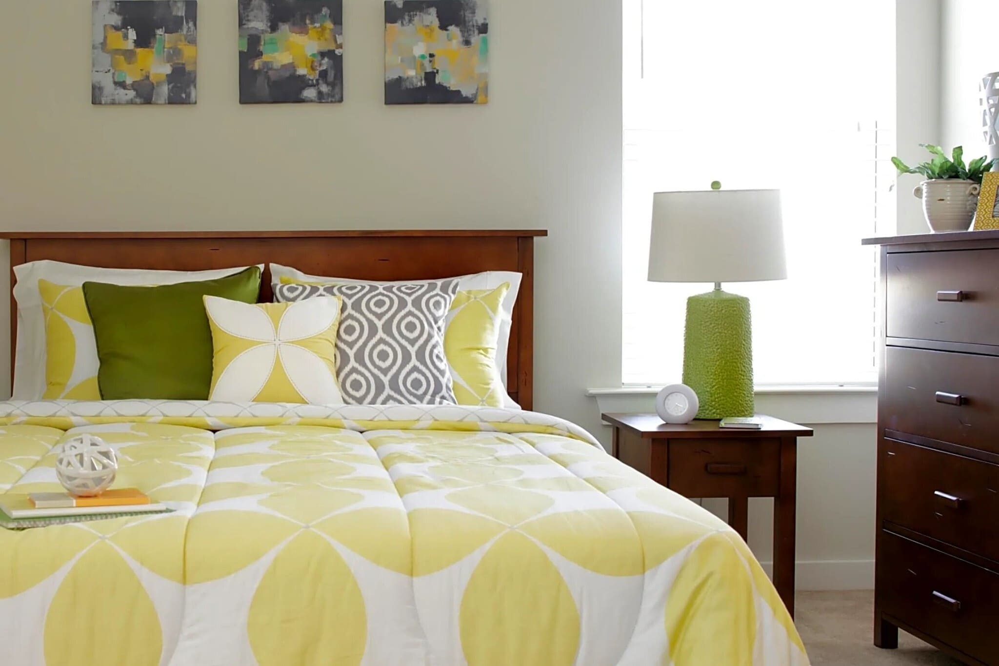 Building Photo - 2912 Mulberry St SE