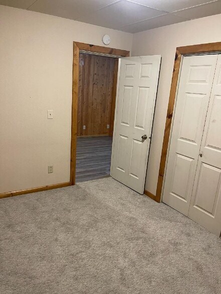 BED - 1022 Superior Ave
