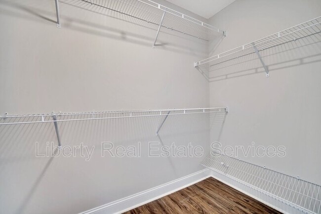 Building Photo - 88 Fridley Ln