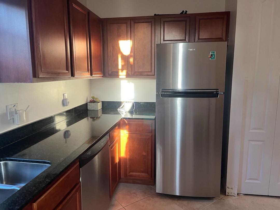 Building Photo - 10608 159th Ct N