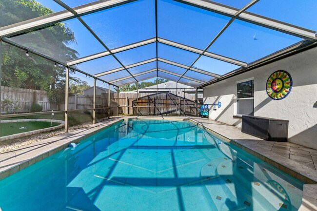 Building Photo - 11312 112th St N