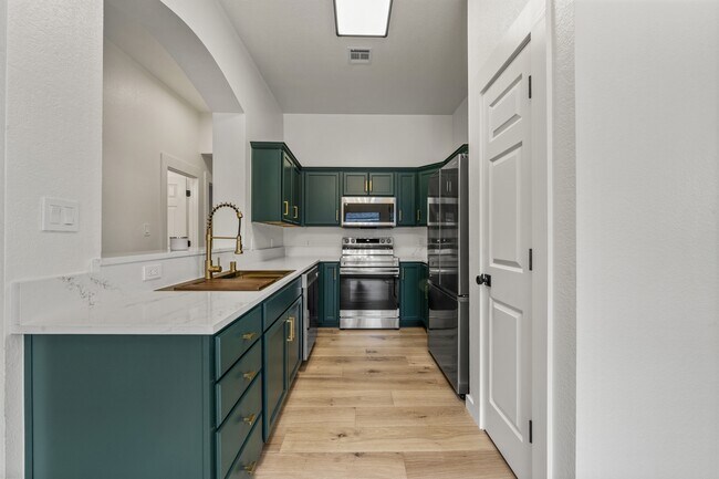 Building Photo - 10234 Condor Loop