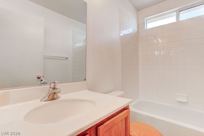 Building Photo - 9548 W Spring Blush Ave