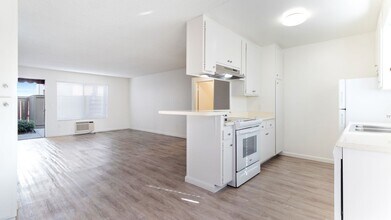 Building Photo - OPEN HOUSE: 12/6 10AM-12PM ~ 2BR in El Cajon with Parking and Private Patio