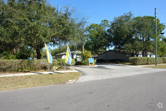 Building Photo - Fountains at Pinellas Park