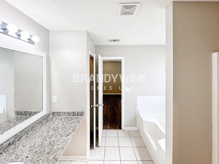 Building Photo - 5389 Sand Bar Ln