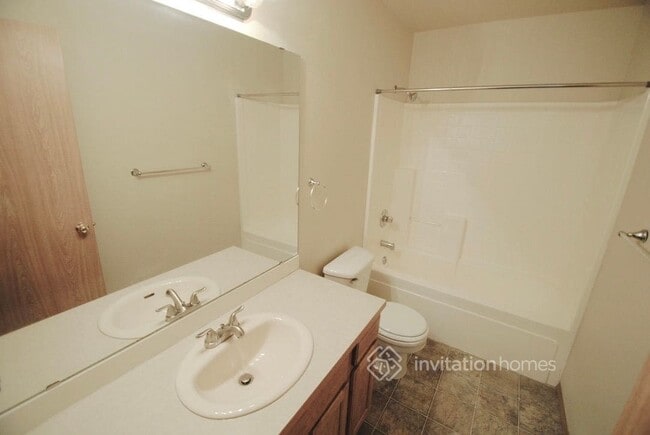 Building Photo - 1306 Williams Ave NW