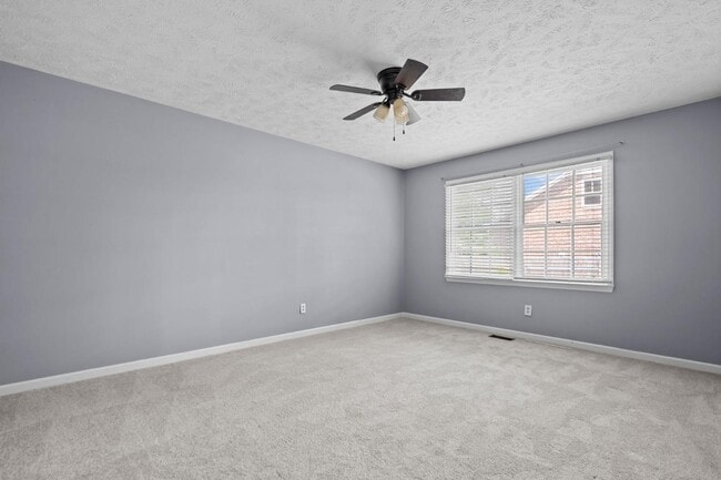 Building Photo - 1608 Piney Creek Pl