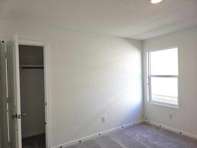 Building Photo - 9144 Luciano Pl