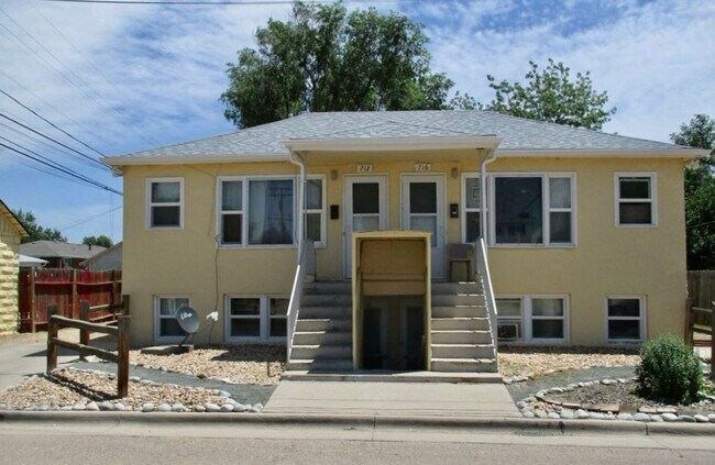 Building Photo - Remodeled 1-Bedroom Apartment in Greeley A...