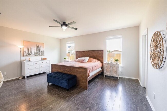 Building Photo - 6133 Mantalcino Dr